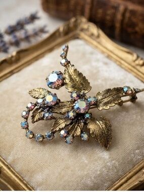 Vintage Signed Austria Aurora Borealis Rhinestone Floral Brooch